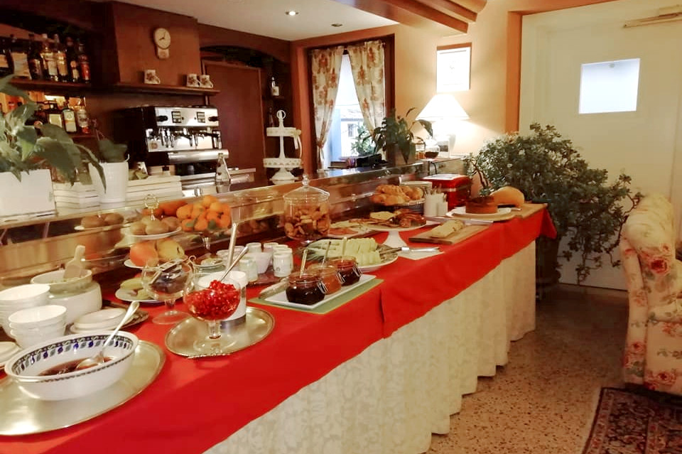 Hotel Calvi a Vittorio Veneto - Colazione a Buffet